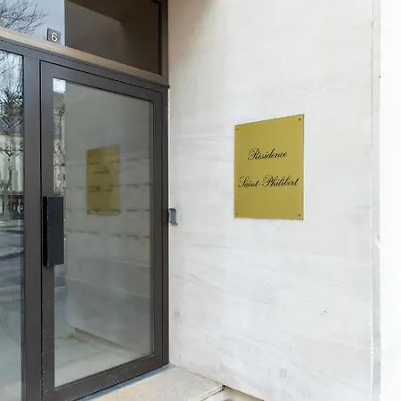 Montrachet 4 Personnes Vue Cathédrale 1 Place De Parking Appartement