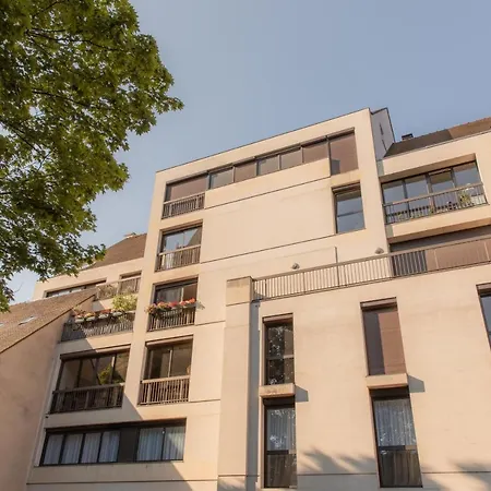 Apartment Montrachet 4 Personnes Vue Cathedrale 1 Place De Parking Dijon