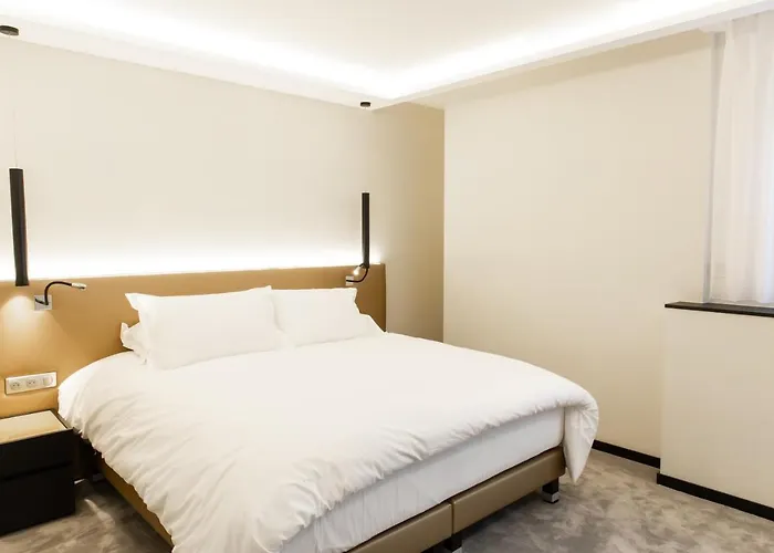 Montrachet 4 Personnes Vue Cathedrale 1 Place De Parking * ディジョン