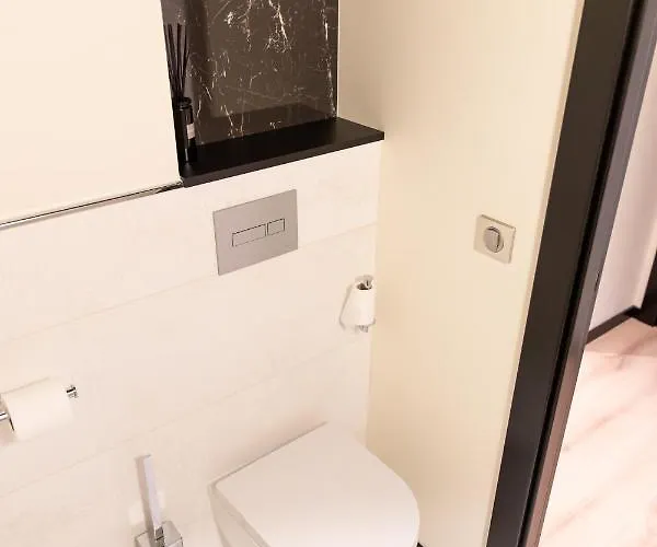 Montrachet 4 Personnes Vue Cathédrale 1 Place De Parking Digione